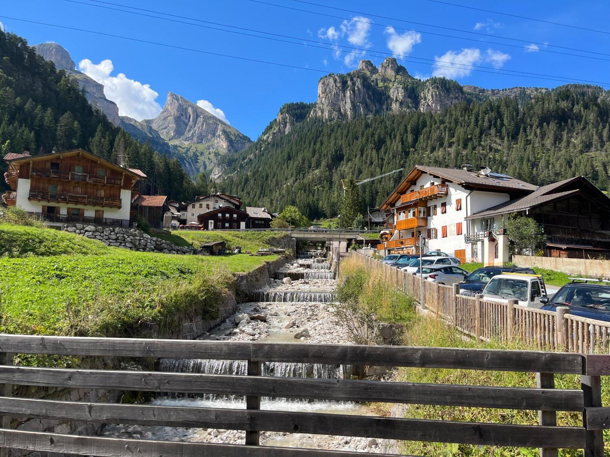 Apartamento Mes Lastei Campitello di Fassa Exterior foto
