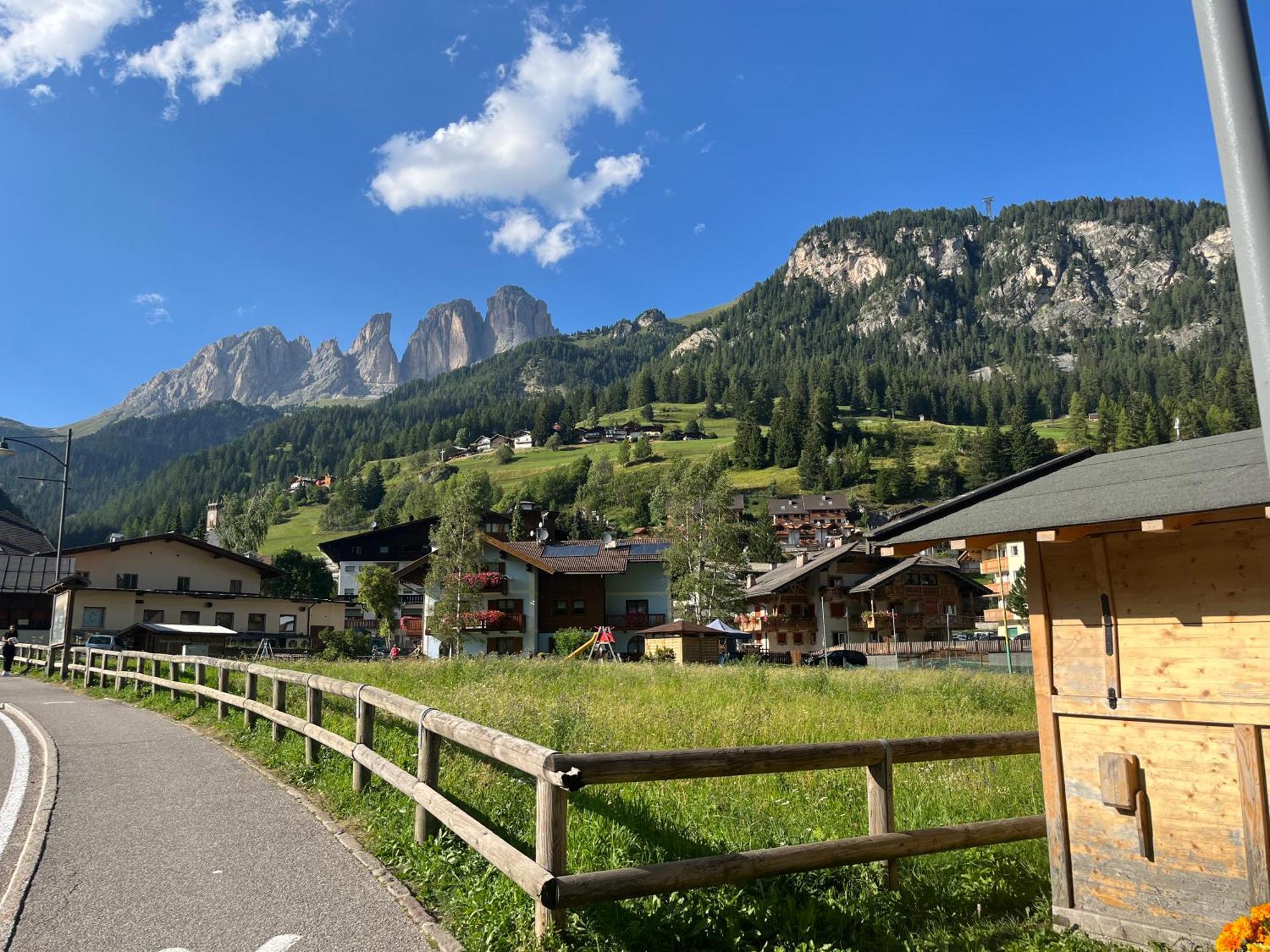 Apartamento Mes Lastei Campitello di Fassa Exterior foto